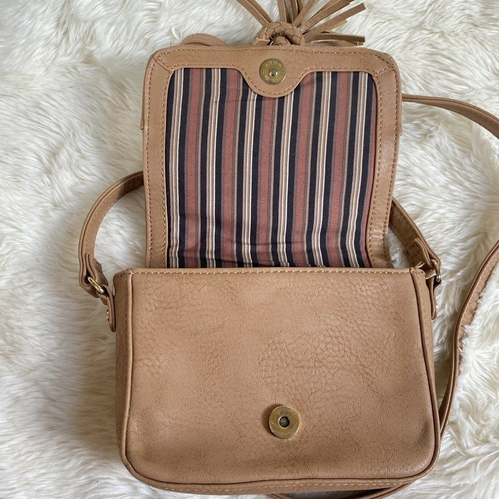 Big Buddha Crossbody Purse Mini Saddle Bag Faux Leather Tassel Beige Cute Boho - Picture 11 of 12